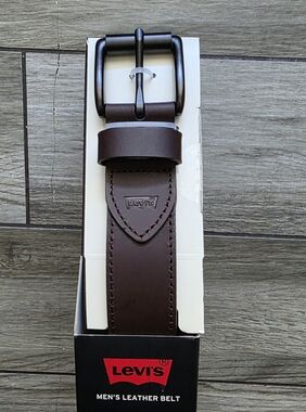 Levi's Brown Leather Belt with Dark Metal Buckle XL (42-44)